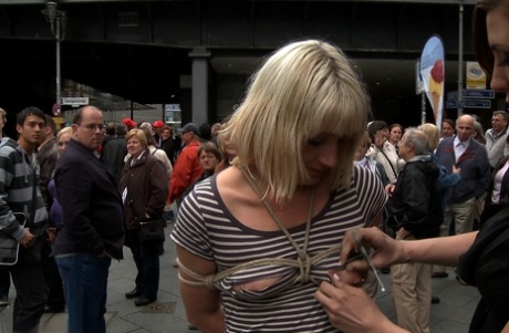 blonde tenåringer lekkasjer beste naken foton