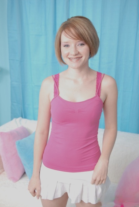 Faith Daniels toppmodell arkiv
